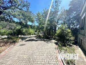 Коттедж 824м&sup2;, 3-этажный, участок 31 сот.  