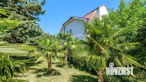 Дом 350м², 3-этажный, участок 20 сот.  