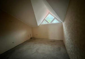 Дом 500м&sup2;, 3-этажный, участок 3 сот.  