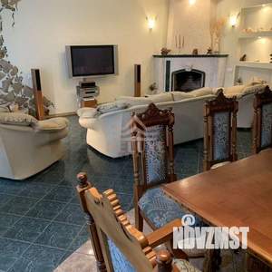 Коттедж 150м², 2-этажный, участок 1 сот.  