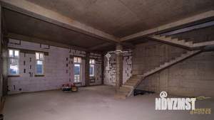 Дом 240м&sup2;, 3-этажный, участок 6 сот.  