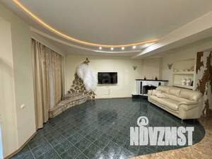 Таунхаус 150м&sup2;, 2-этажный, участок 1 сот.  