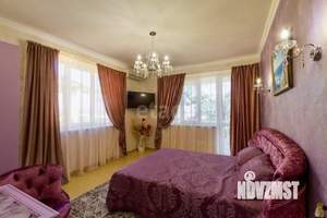 Дом 200м², 2-этажный, участок 3 сот.  