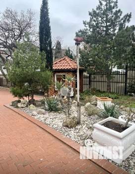 Дом 1250м², 4-этажный, участок 17 сот.  
