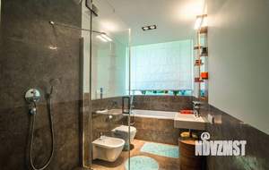 Коттедж 730м², 2-этажный, участок 12 сот.  