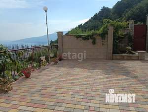 Дом 292м&sup2;, 3-этажный, участок 6 сот.  