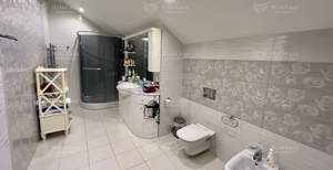 Дом 502м², 3-этажный, участок 10 сот.  