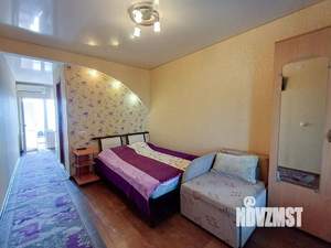 Дом 92м&sup2;, 2-этажный, участок 3 сот.  