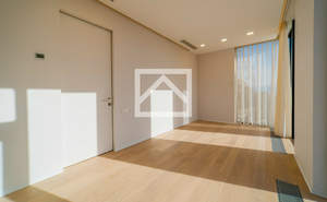 Дом 153м&sup2;, 3-этажный, участок 2 сот.  