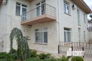 Дом 320м², 2-этажный, участок 8 сот.  