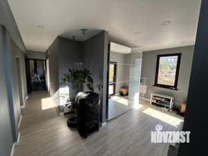 Дом 224м&sup2;, 3-этажный, участок 8 сот.  