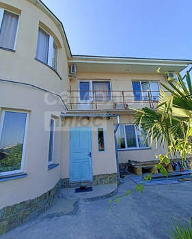 Дом 193м², 2-этажный, участок 4 сот.  