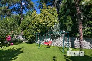Дом 580м², 3-этажный, участок 22 сот.  