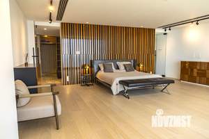 Дом 468м&sup2;, 2-этажный, участок 20 сот.  