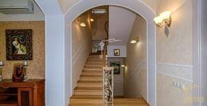 Дом 310м², 4-этажный, участок 10 сот.  