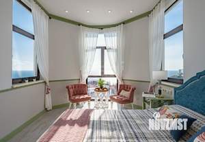 Дом 433м², 3-этажный, участок 4 сот.  