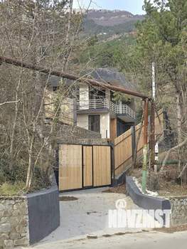 Дом 175м&sup2;, 2-этажный, участок 6 сот.  