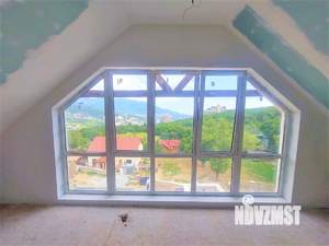 Дом 250м², 3-этажный, участок 10 сот.  