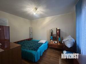 Дом 192м&sup2;, 2-этажный, участок 4 сот.  