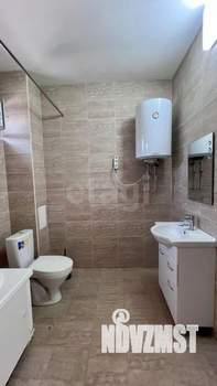 Дом 385м&sup2;, 3-этажный, участок 4 сот.  