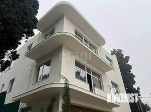 Дом 312м&sup2;, 3-этажный, участок 6 сот.  