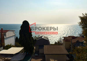 Дом 242м², 4-этажный, участок 1 сот.  