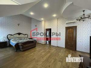Дом 458м², 3-этажный, участок 10 сот.  