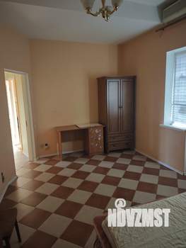 Коттедж 163м&sup2;, 3-этажный, участок 1 сот.  