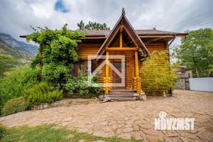 Дом 240м&sup2;, 2-этажный, участок 9 сот.  