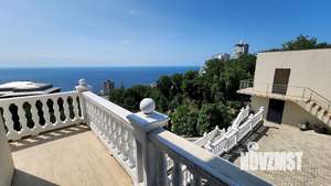 Дом 294м&sup2;, 2-этажный, участок 20 сот.  