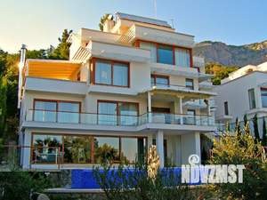 Дом 800м&sup2;, 4-этажный, участок 6 сот.  