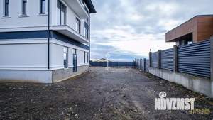 Дом 240м&sup2;, 3-этажный, участок 6 сот.  