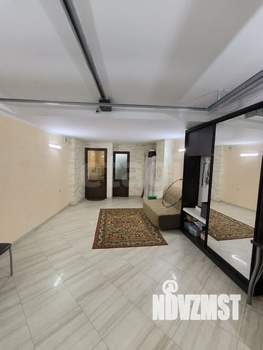 Дом 112м², 2-этажный, участок 1 сот.  