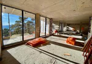 Дом 485м&sup2;, 3-этажный, участок 8 сот.  