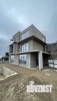 Дом 246м&sup2;, 3-этажный, участок 4 сот.  