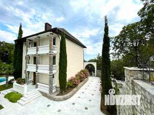 Дом 267м&sup2;, 3-этажный, участок 86 сот.  