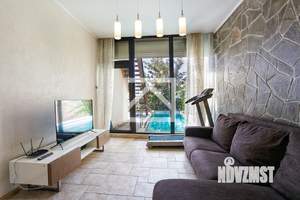 Таунхаус 260м&sup2;, 3-этажный, участок 4 сот.  