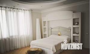 Дом 540м², 3-этажный, участок 18 сот.  