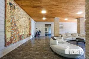 Дом 350м², 3-этажный, участок 10 сот.  