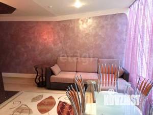 Таунхаус 180м², 3-этажный, участок 2 сот.  