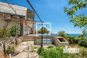 Дом 320м², 2-этажный, участок 12 сот.  