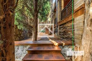 Дом 315м², 2-этажный, участок 30 сот.  