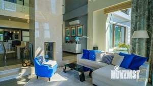 Дом 555м&sup2;, 2-этажный, участок 30 сот.  