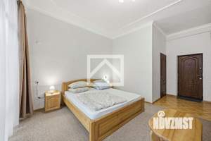 Дом 600м&sup2;, 3-этажный, участок 6 сот.  