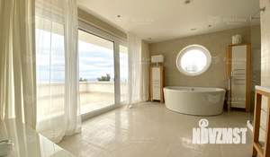 Дом 564м², 3-этажный, участок 12 сот.  