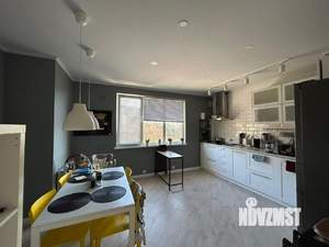 Дом 224м&sup2;, 3-этажный, участок 8 сот.  