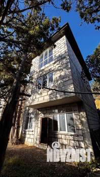 Дом 200м², 3-этажный, участок 3 сот.  