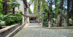 Дом 505м², 3-этажный, участок 41 сот.  