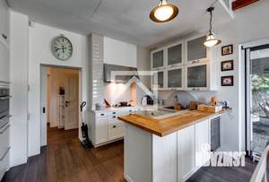 Дом 450м², 2-этажный, участок 15 сот.  