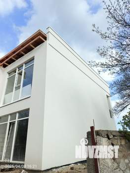 Дом 170м&sup2;, 3-этажный, участок 2 сот.  